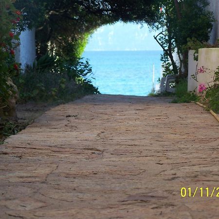 Hotel Bona Ciurrata Golfo Aranci Exterior foto